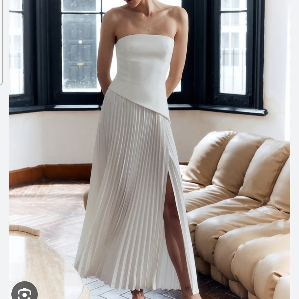 Commense White Strapless Dress XS. Nwt